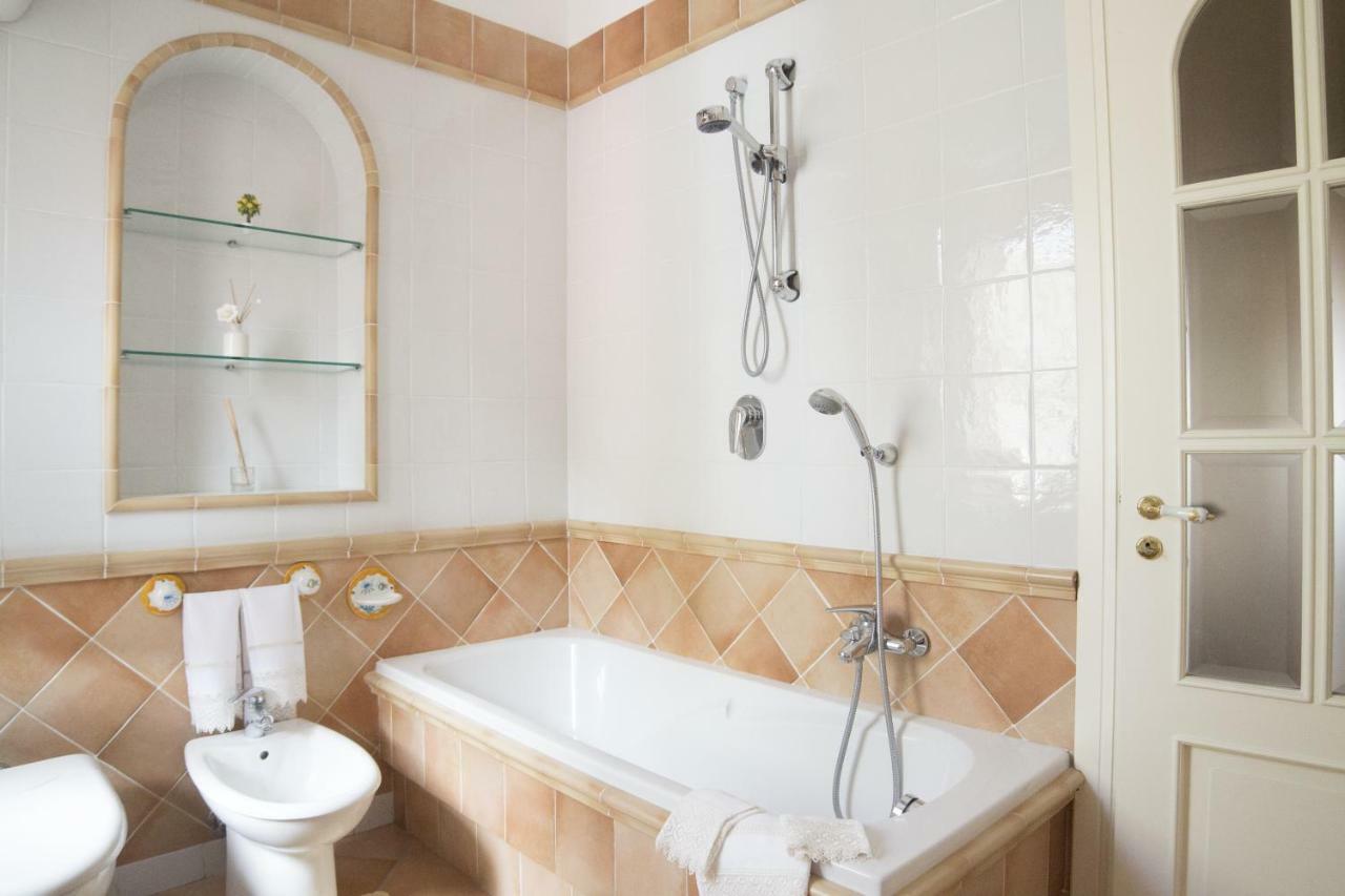 Apartamento Panorama Host - Domus Amalfi Coast Maiori Exterior foto